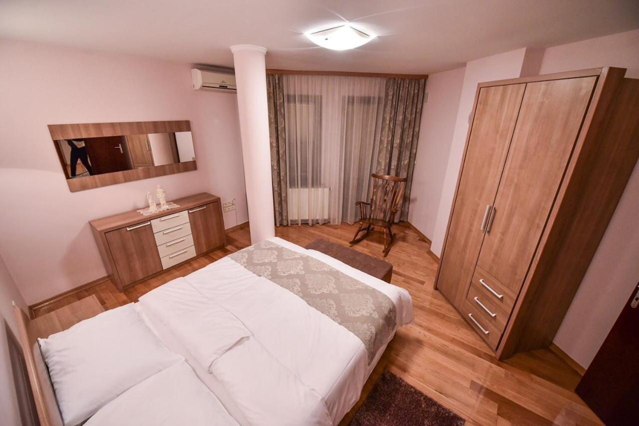 Apartman Natalija Баня-Лука Экстерьер фото