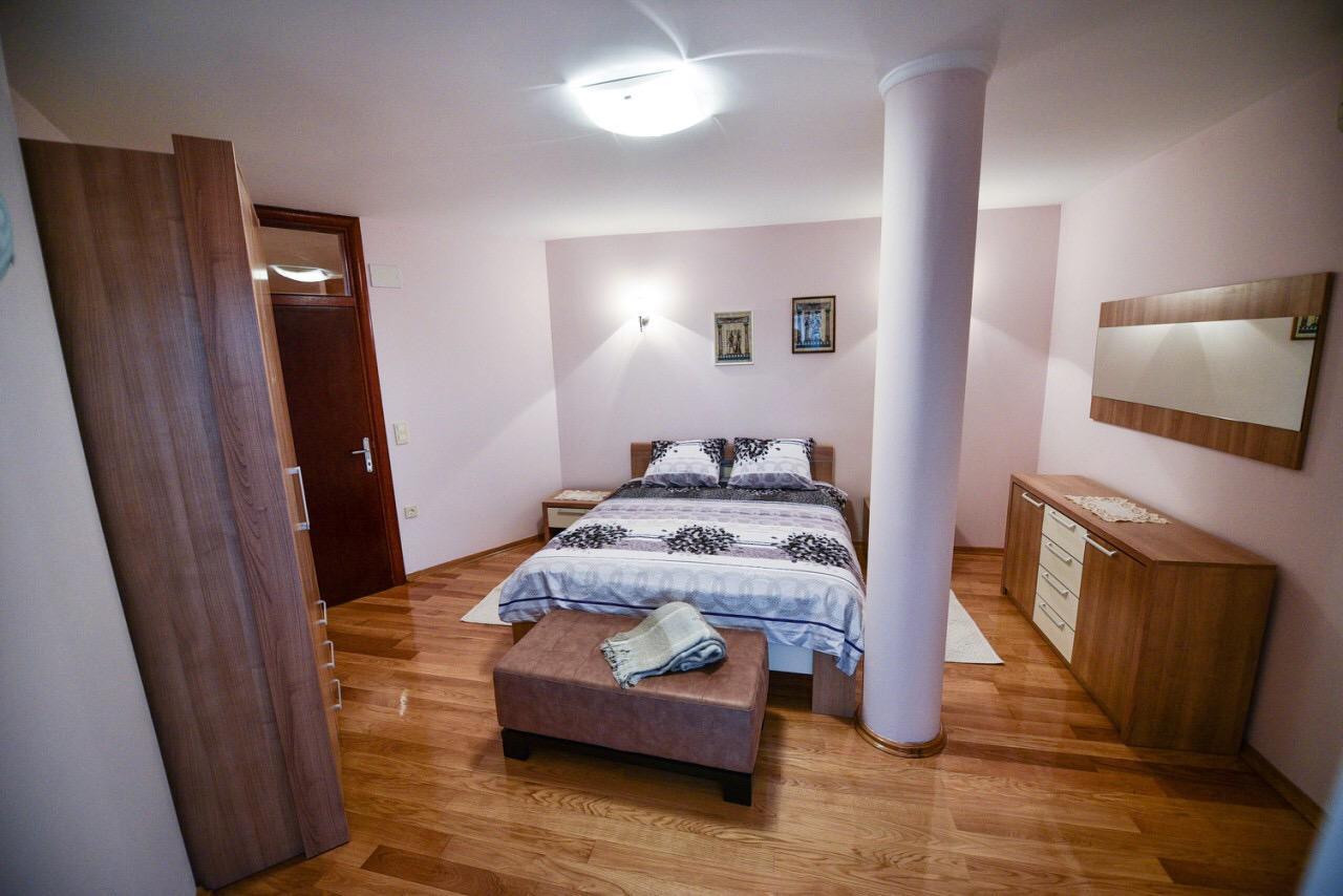 Apartman Natalija Баня-Лука Экстерьер фото