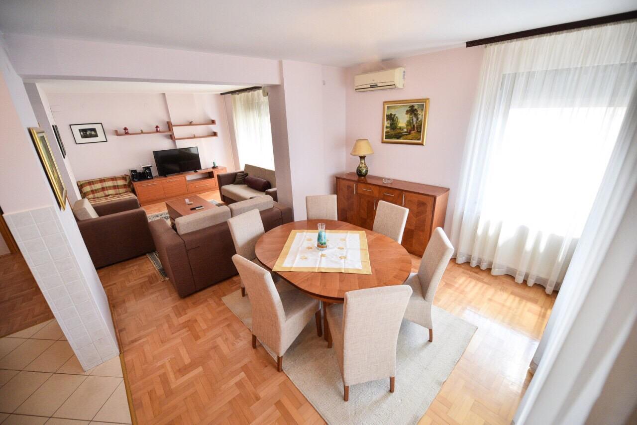 Apartman Natalija Баня-Лука Экстерьер фото